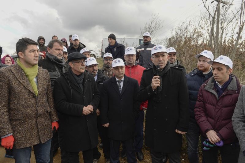 İDO ailesi 2 bin fidan dikti
