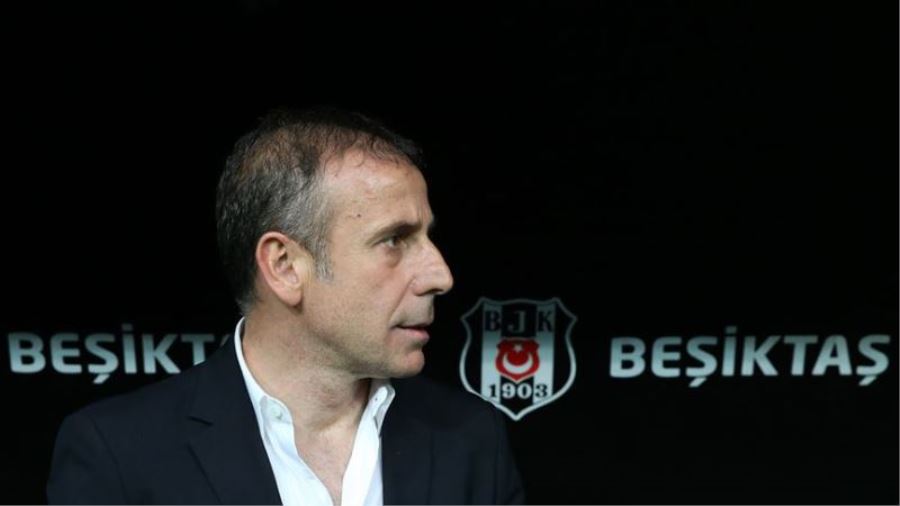 Beşiktaş’ta Abdullah Avcı ile yollar ayrıldı