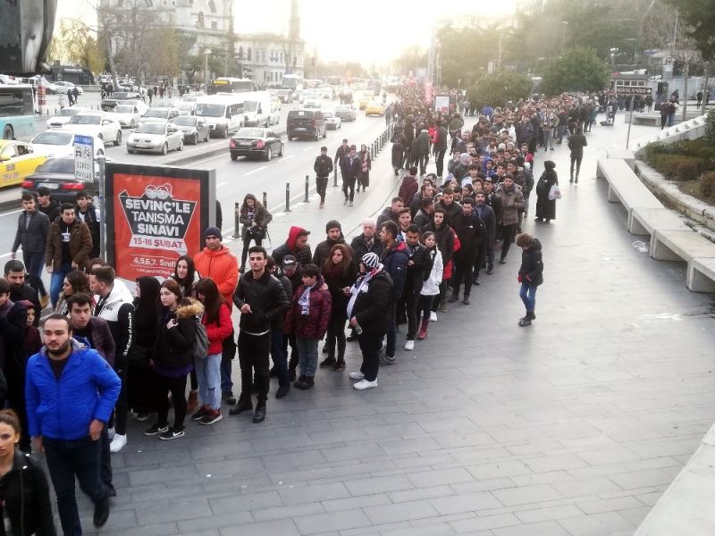 Vodafone Park’ta Sergen Yalçın izdihamı
