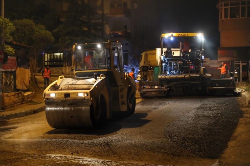 Kartal’da asfalt serim çalışmaları devam ediyor
