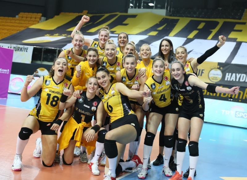 Sultanlar Ligi: VakıfBank: 3 - Fenerbahçe Opet: 0
