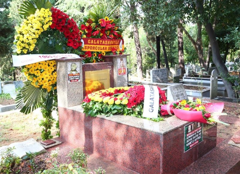 Ali Sami Yen, kabri başında anıldı
