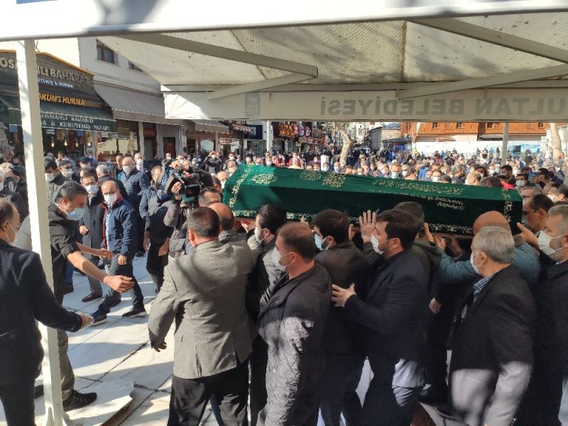 Gazeteci Ahmet Kekeç için cenaze töreni düzenleniyor
