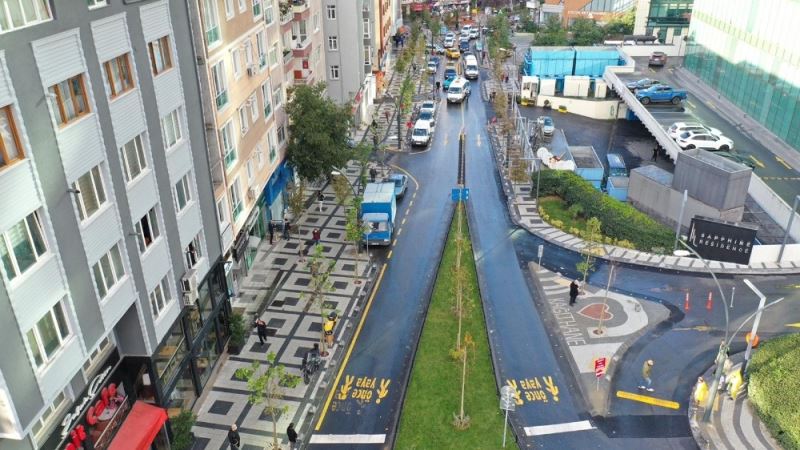 Seyir Caddesi yeni görünümüne kavuştu
