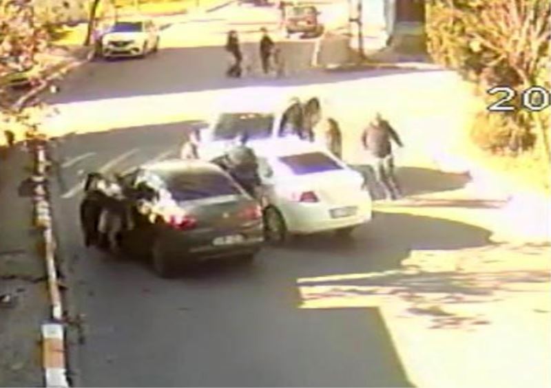 Sultanbeyli’de suç makinesinin yakalanma anı kamerada
