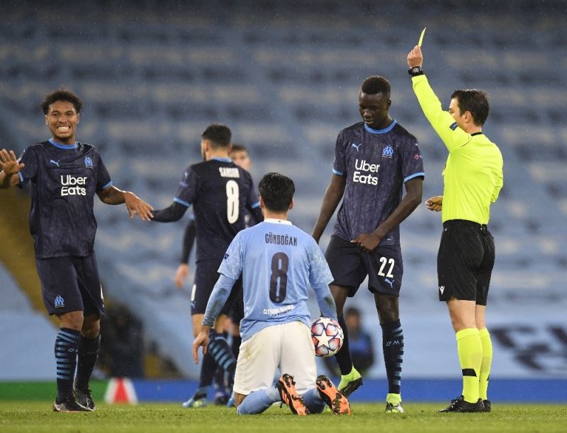 Halil Umut Meler, Manchester City - Marsilya maçını yönetti
