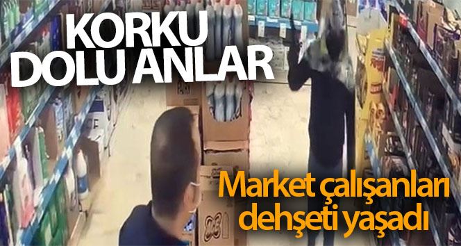 (Özel) İstanbul’da market çalışanının dehşeti yaşadığı soygun girişimi kamerada