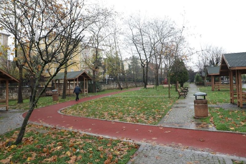 Yeşilpınar Bölge Parkı’nda, koşu ve yürüyüş parkuru hizmete açıldı
