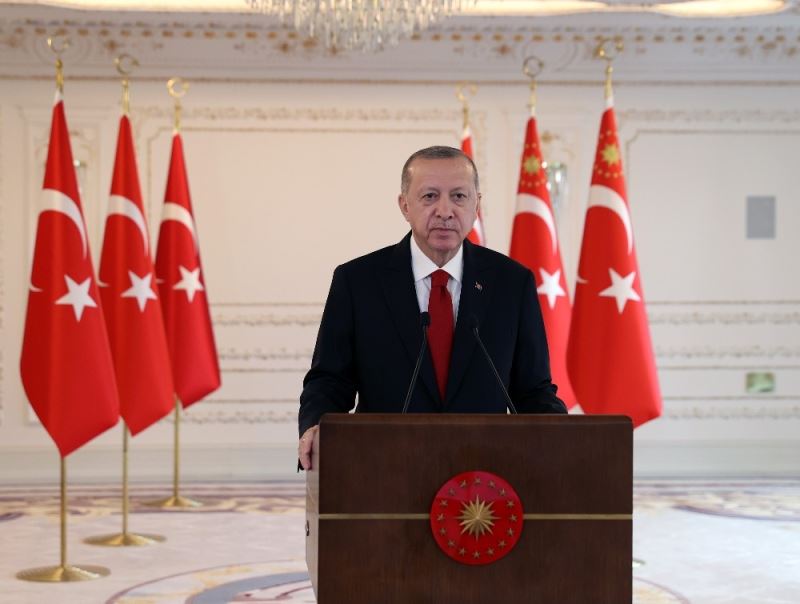 Cumhurbaşkanı Erdoğan: “Cumhur İttifakı’na yönelttikleri tehditlere baktığımızda katıksız bir faşizmin izlerini görüyoruz”
