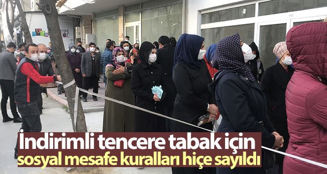 (Özel) İndirimli tencere tabak için sosyal mesafe kuralları hiçe sayıldı