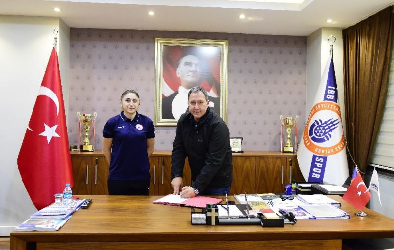 Merve Çoban yeniden İstanbul BBSK’da
