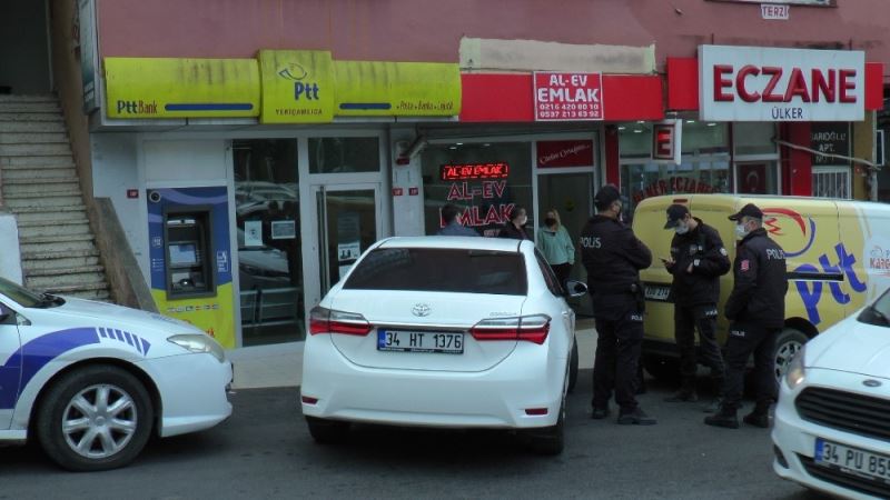Ataşehir’de PTT’ye silahlı soygun girişimi
