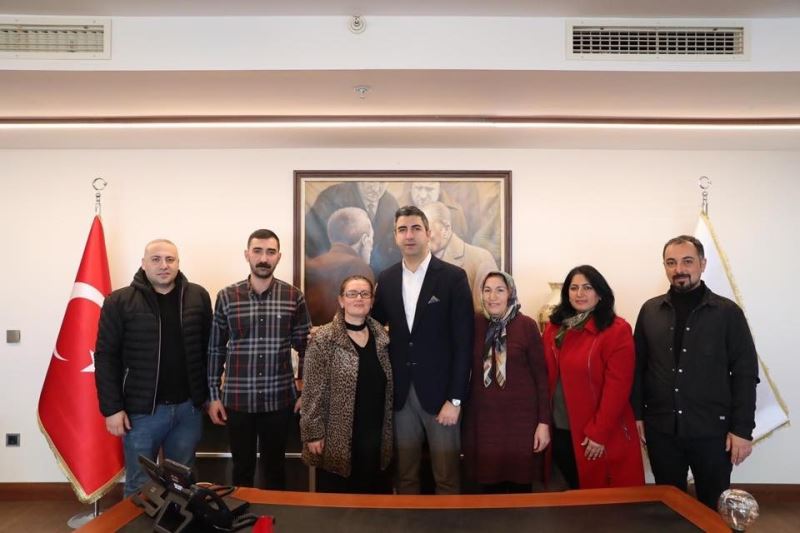 Dernek başkanları ve yöneticilerinden Başkan Gökhan Yüksel’e ziyaret
