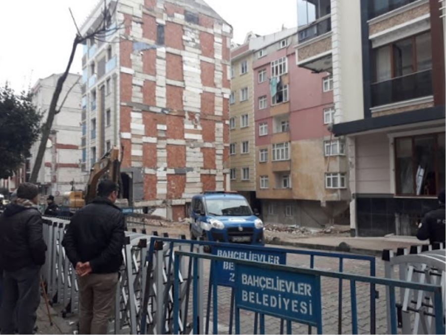 Bahçelievler’de tedbir amacıyla boşaltılan 4 binaya giriş izni verildi