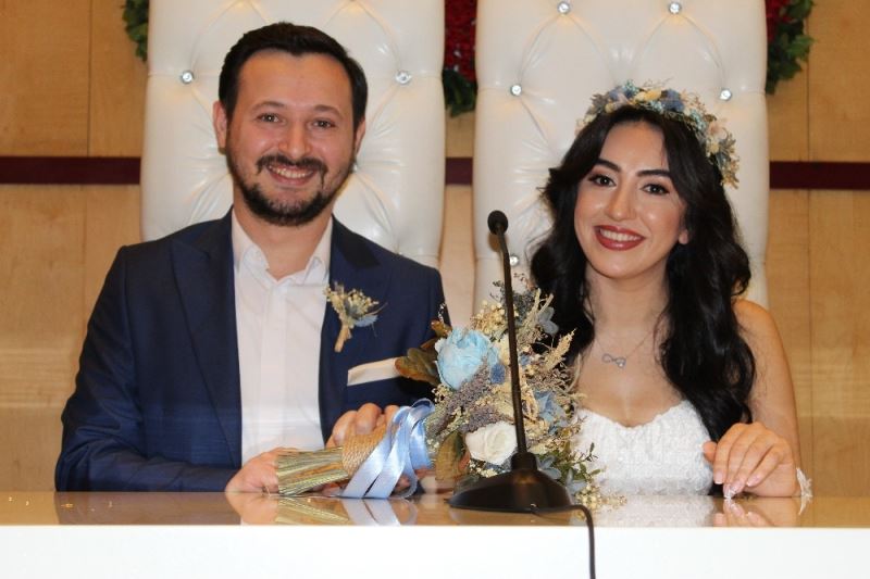 (Özel) Nikah dairelerinde ‘özel’ gün yoğunluğu
