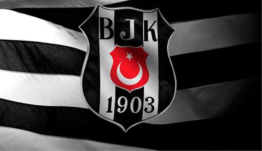 Beşiktaş yağmur altında çalıştı