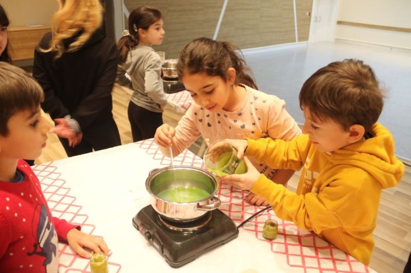 Ataşehir’de sömestr şenliğini çocuklar doyasıya yaşadı
