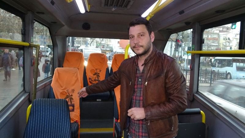 (Özel) Minibüs şoföründen örnek davranış
