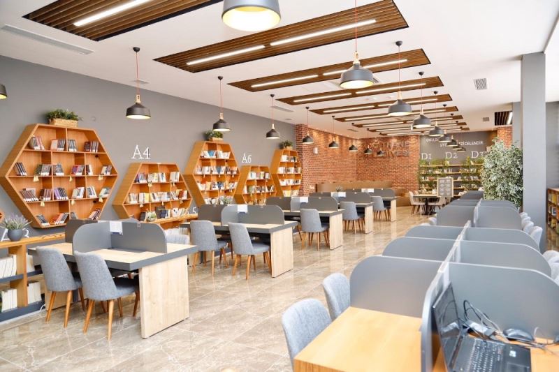 Kağıthane’de 10 bin kitaplı millet kıraathanesi ve çocuk kütüphanesi açıldı
