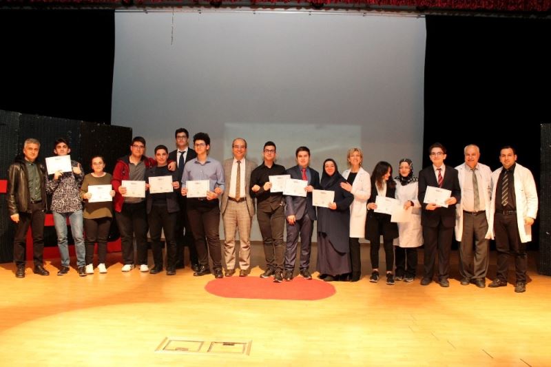 İhlas Koleji Ted-Ed Club konferansını gerçekleştirdi
