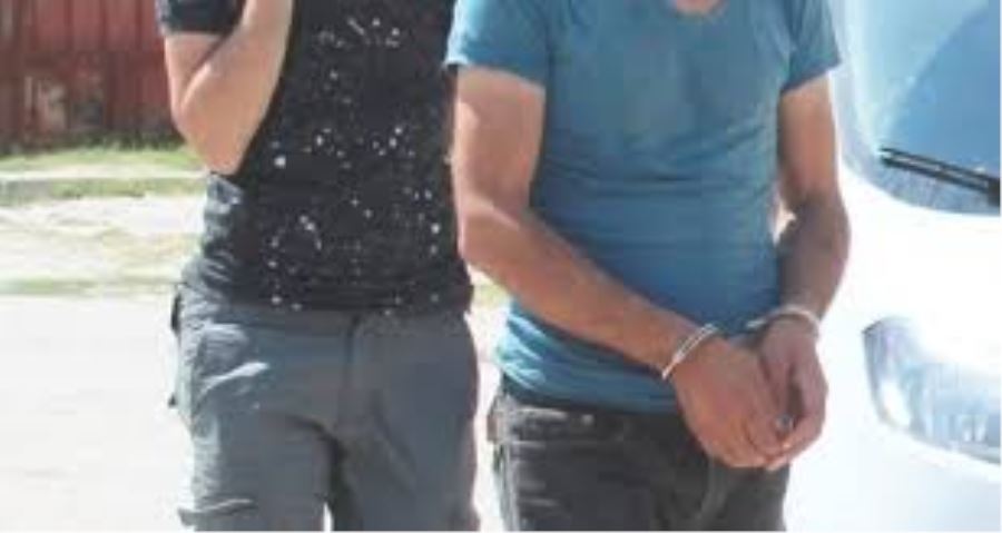 İstanbul’da, internetten ‘ev arkadaşı’ olarak tanıştığı kişileri ilaçla bayıltıp soyan suç makinesi yakalandı
