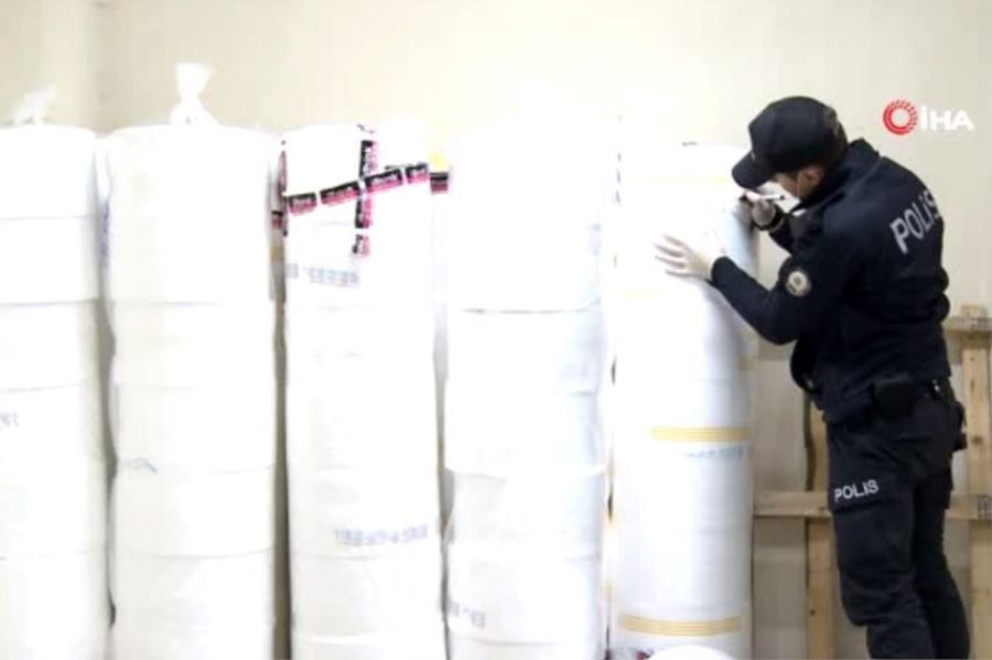 Bahçelievler’de merdiven altı sahte maske imalathanesine baskın