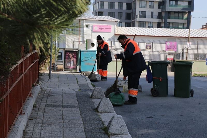 Kağıthane’nin temizliği için gece gündüz çalışılıyor
