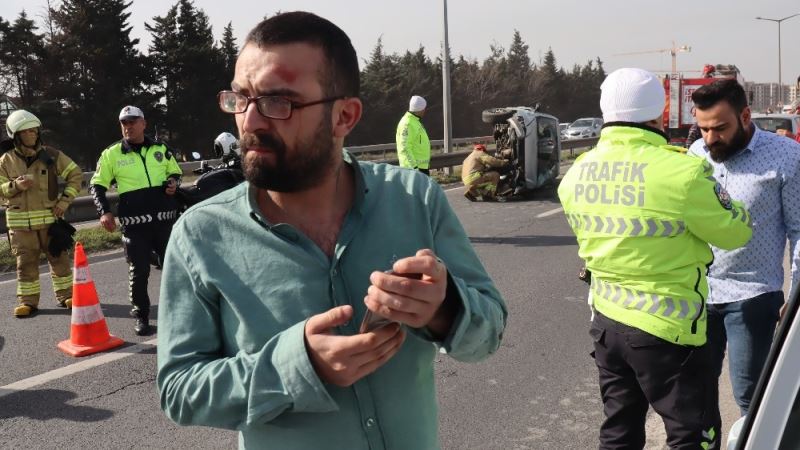 Kaza yapıp ters şeride uçtu, yarış pisti yapılmasını istedi
