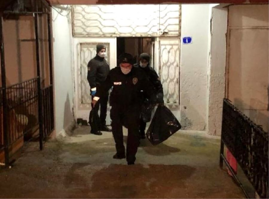 İstanbul’da kaçak işletilen kahvehaneye polis baskını