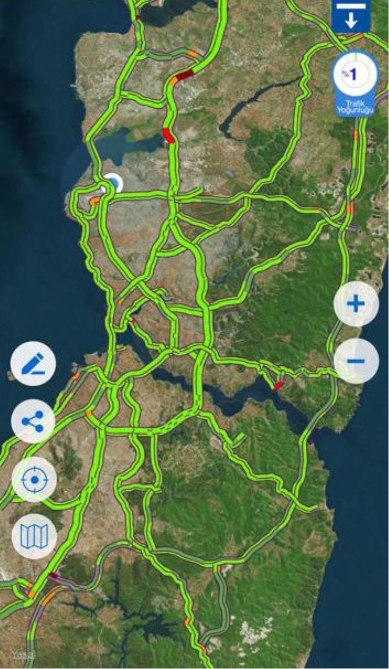 İstanbul’da sokağa çıkma yasağı öncesi trafik yoğunluğu yüzde 1 olarak ölçüldü
