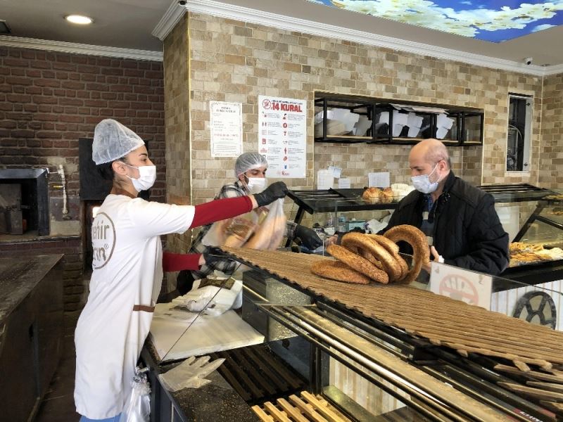 İstanbul’da fırınlar tam gaz çalışıyor
