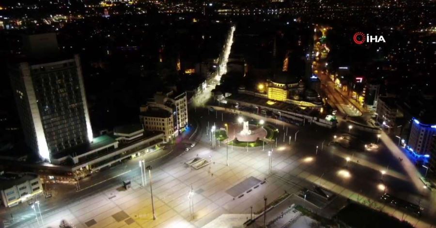 Sokağa çıkma kısıtlamasının bitmesinin ardından Taksim Meydanı havadan görüntülendi