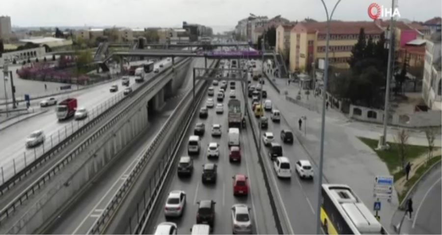 E-5’teki trafik yoğunluğu havadan görüntülendi