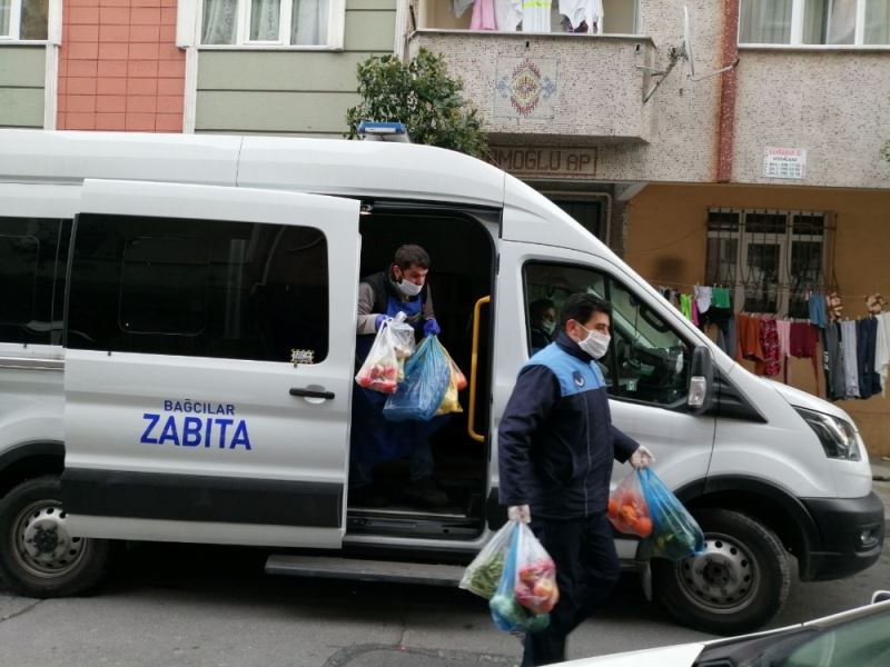 Bağcılar’da pazarcılardan evlere servis hizmeti
