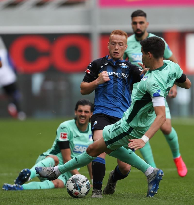 Bundesliga: Paderborn: 1 - Hoffenheim: 1
