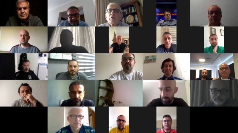 TFF Sağlık Kurulu, Süper Lig takım doktorları ile online toplantı yaptı
