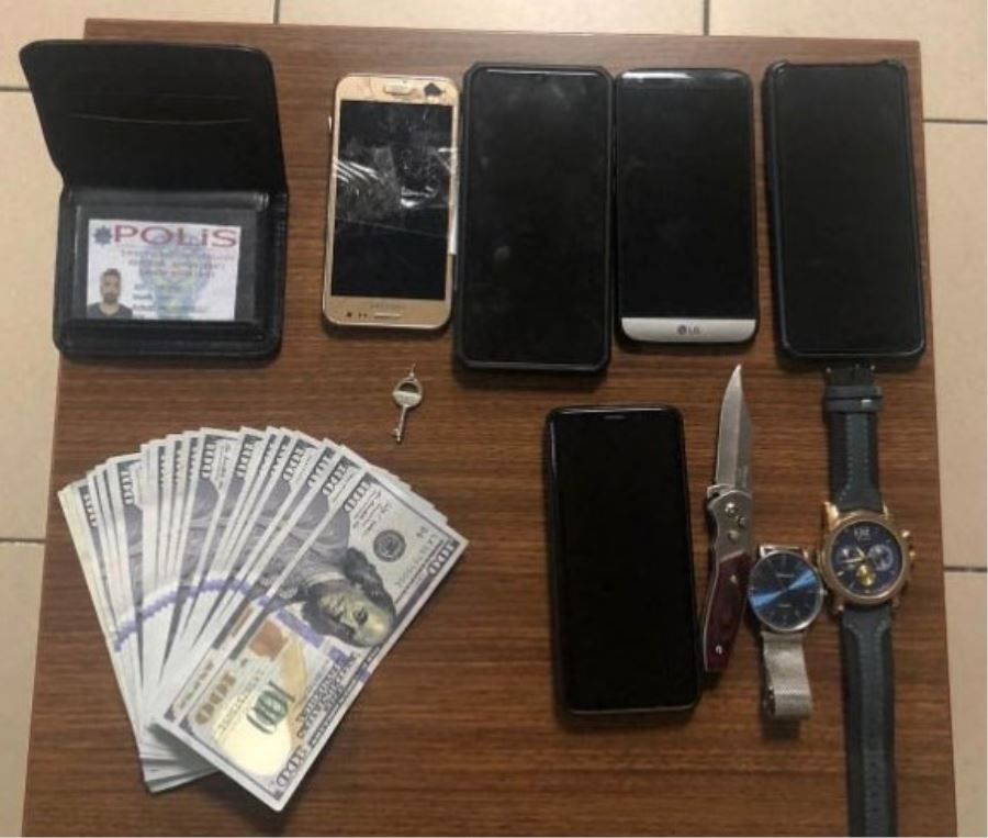 İstanbul’da sahte polis kimliği ile gasp yapan yabancı uyruklu çeteye operasyon