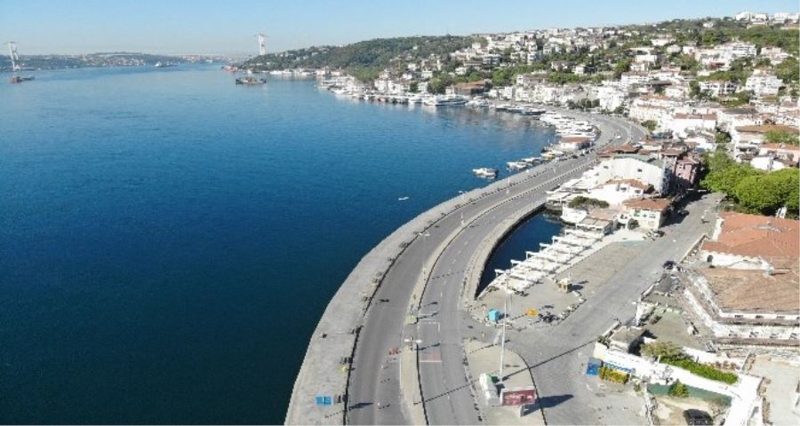 Sokağa çıkma kısıtlaması sonrası Bebek Sahili bomboş kaldı