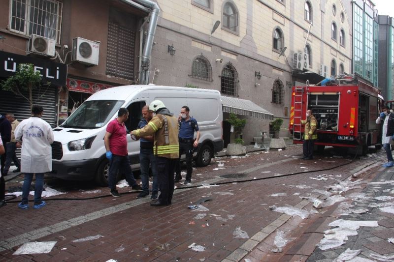 Zeytinburnu’nda lokantada patlama: 1 yaralı