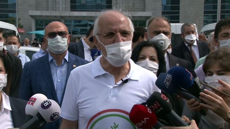 İstanbul Barosu Başkanı Mehmet Durakoğlu’nun “Savunma Yürüyüşü’ başladı
