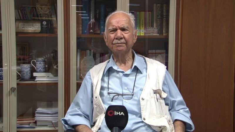 Tarihçi-Yazar İsmail Yağcı, ihtilallerin vatandaşlara etkilerini anlattı
