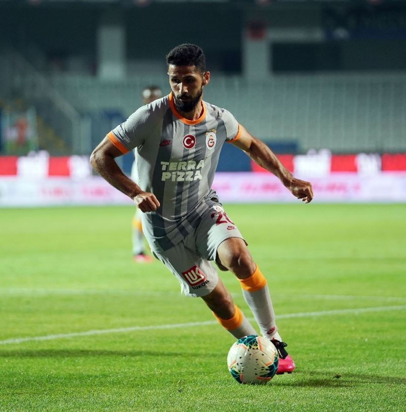 Emre Akbaba ligdeki 3. golünü attı
