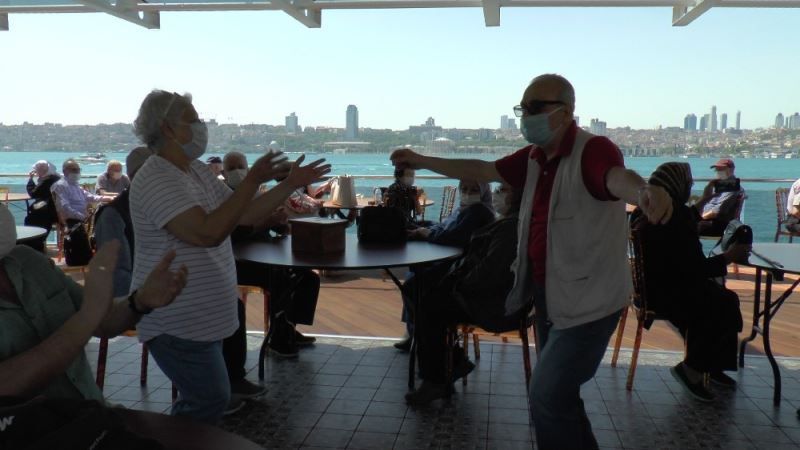 Üsküdar’da 65 yaş üstüne sazlı sözlü Boğaz turu
