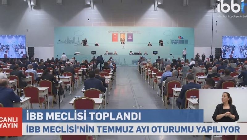 İBB Meclisine Ayasofya planlarında değişiklik teklifi