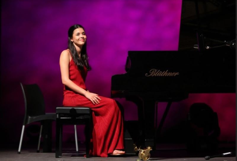 Başarılı genç Türk piyano sanatçısına ABD’den büyük onur
