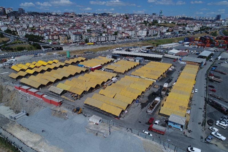 İstanbul’da kurbanlıklar çadırları doldurmaya başladı
