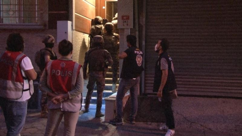 İstanbul’da Siber Suçlarla Mücadele polisinden çok sayıda adrese eş zamanlı operasyon