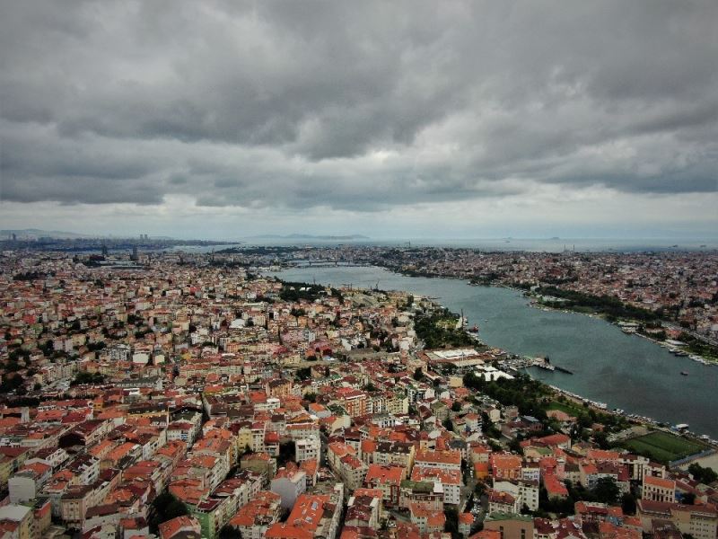 Yağmur bulutları İstanbul semalarında
