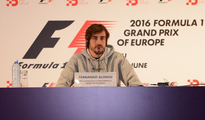 Fernando Alonso, Formula 1’e geri döndü
