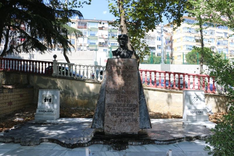 Kartal’daki Atatürk ve Türk Devletleri Anıtı için restorasyon çalışmaları başladı
